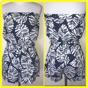 Banana Republic Palm Leaf Romper Jumpsuit size 2